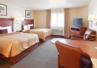 Candlewood Suites Fayetteville by IHG - Fayetteville - 3