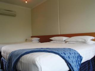 Saxton Lodge - 1
