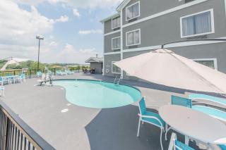 Holiday Inn Express Dandridge by IHG - 1