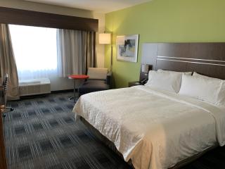 Holiday Inn Express & Suites Dallas NW - Farmers Branch by IHG - 9