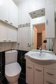 Sunny renovated Apartment close to downtown - 7