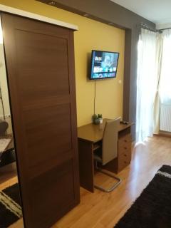 Cappuccino Apartment with Balcony and FREE PARKING - Budapest - 4