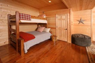 Honey J's Mountain Retreat - Sevierville - 7
