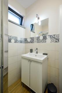 Mandarin Premium Apartments - 9
