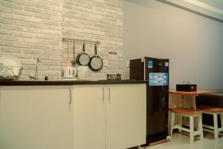Good Deal 1BR Apartment Signature Park Grande MT Haryono By Travelio - Jakarta - 7