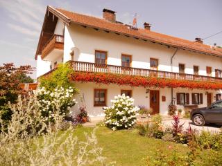 Holzhauser Hof - Waldkraiburg - 9