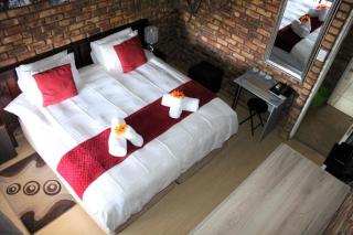 Belle Vue Guesthouse - 9