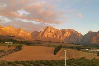 Farm Stay Winelands - Paarl - 9