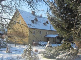 Holiday Home Stara Kamienica near Ski Slopes - Stara Kamienica - 5