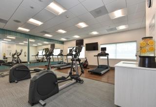 Holiday Inn Express & Suites Charlotte - Ballantyne by IHG - Charlotte - 3