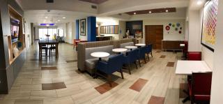 Holiday Inn Express Hotel & Suites Decatur, TX by IHG - 2