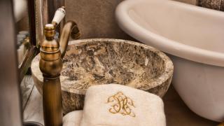 Conacul Coroanei Luxury Boutique Hotel - Bucarest - 5