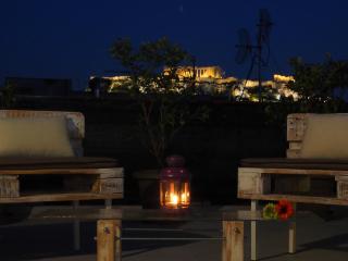 Psirri Artistic Rooftop Apartment with Acropolis View - Atene - 0