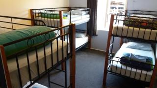 Annies Nirvana Lodge Backpackers - Takaka - 3