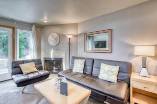 Beaches Inn | Orca Bay Townhouse - Cannon Beach - 6