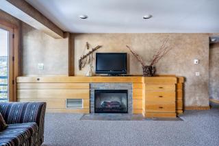 Shoshone Condo 1957 - Big Sky - 9