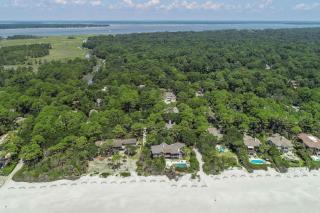 Royal Estate Plus Guest House - Hilton Head Island - 9