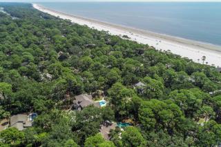 Royal Estate Plus Guest House - Hilton Head Island - 8