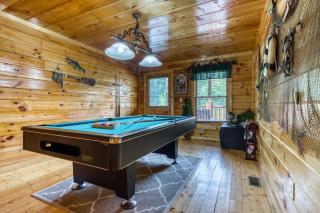 Hillybill's Hideout - Sevierville - 8