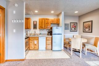 Beaches Inn | Puffins Place Cabana - Cannon Beach - 4