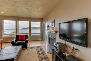 Bridgetender - Newport - 2