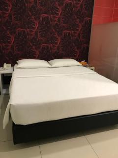 GOODY HOTEL - Johor Bahru - 4
