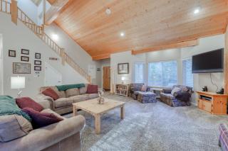 Hatcher's Hideaway - Shaver Lake - 4