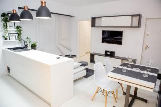 Cosy ELFs Crib - FREE Parking - Self Check-in Business & Transit Stay - 2