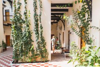 Antonio Garden Hotel - 2