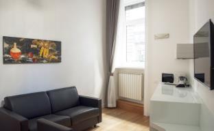 LHP Suite Napoli Parco Margherita - 8
