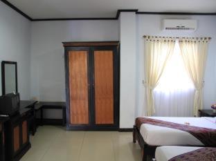 Stana Puri Gopa Hotel - 4