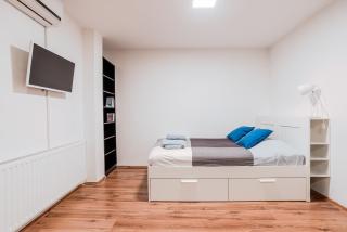 Central Studio Boulevard - Budapest - 9