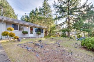8th Hole Getaway Condo MCA #1209 - Manzanita - 0