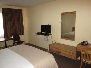 Northway Motor Inn - Dease Lake - 8