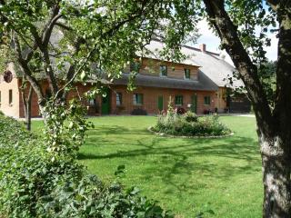 Ostsee-Bauernhof-Hocke - 3