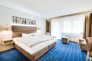 Business Class Hotel Häckermühle - Tiefenbronn - 9