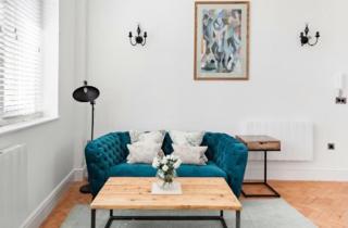 Warwick Post Office Apartment - 9