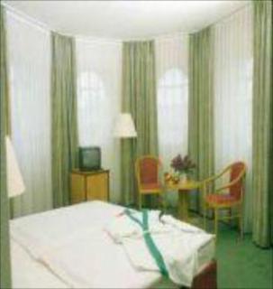 Best Western Hotel Kaiserhof - 9