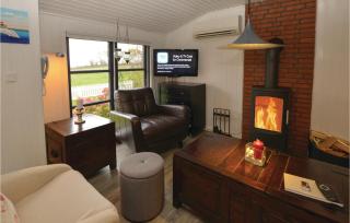 Three-Bedroom Holiday Home In Augustenborg - Augustenborg - 2