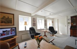 Three-Bedroom Holiday Home In Hojer - 2