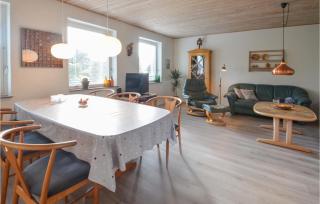 3 Bedroom Cozy Home In Fur - Fur - 9