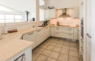 Two-Bedroom Holiday Home In Farevejle - Fårevejle - 3