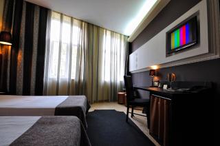 City Art Boutique Hotel - Ruse - 4