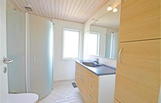 Two-Bedroom Holiday Home With A Fireplace In Struer - 4