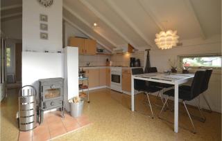 Two-Bedroom Holiday Home In Thisted - Nørre Vorupør - 4
