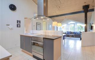 Gorgeous Home In Ebeltoft With Sauna - 3