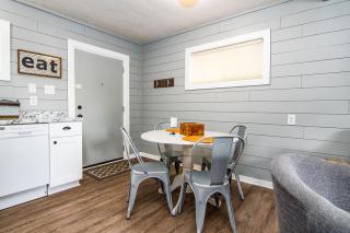 Cottages at Fair Haven Cove - Cape Fair - 5
