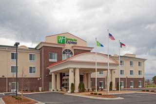 Holiday Inn Express Pembroke by IHG - Pembroke - 0