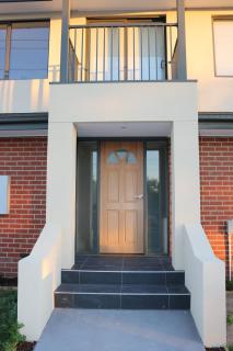 Silver House - Melbourne Airport Accommodation - 7 Minutes from Melbourne Airport - Melbourne - 6