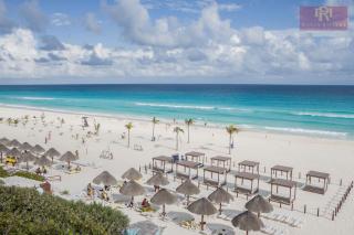 State of the Art Condos en la mejor Playa de Cancun frente a PLAZA LA ISLA - 1